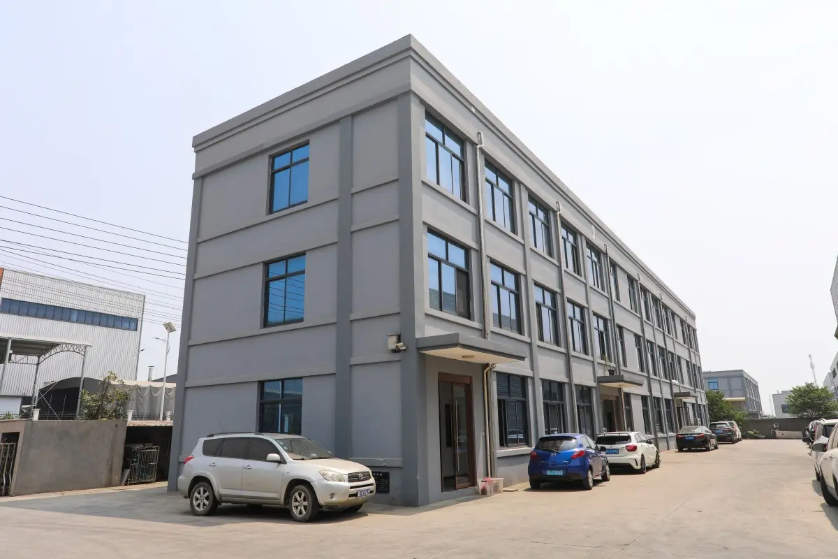 Company Culture (23)